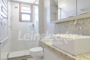 Cobertura para alugar com 150m², 4 dormitórios, 2 vagas no bairro Mont'serrat em Porto Alegre - Foto 18