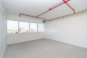 Sala para alugar com 80m², 1 vaga no bairro Santana em Porto Alegre - Foto 2