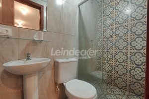 Apartamento para alugar com 67m², 2 dormitórios no bairro Centro em Porto Alegre - Foto 8