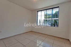Apartamento para alugar com 67m², 2 dormitórios no bairro Centro em Porto Alegre - Foto 9