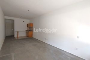 Apartamento para alugar com 33m², 1 dormitório no bairro Centro em Porto Alegre - Foto 4