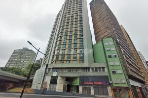 Apartamento para alugar com 27m², 1 dormitório no bairro Centro em Porto Alegre - Foto 12