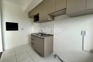 Apartamento para alugar com 50m², 3 dormitórios, 1 vaga no bairro Humaitá em Porto Alegre - Foto 5