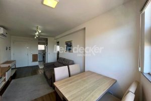 Apartamento para alugar com 54m², 2 dormitórios, 1 vaga no bairro Floresta em Porto Alegre - Foto 4