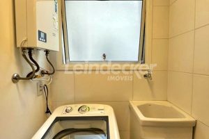 Apartamento para alugar com 54m², 2 dormitórios, 1 vaga no bairro Floresta em Porto Alegre - Foto 7