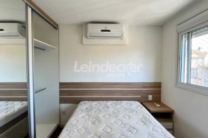 Apartamento para alugar com 54m², 2 dormitórios, 1 vaga no bairro Floresta em Porto Alegre - Foto 10