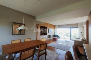 Apartamento para alugar com 154m², 3 dormitórios, 2 vagas no bairro Três Figueiras em Porto Alegre - Foto 14