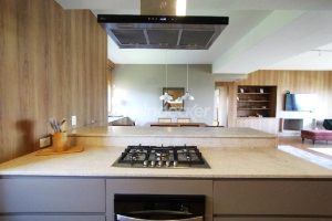 Apartamento para alugar com 154m², 3 dormitórios, 2 vagas no bairro Três Figueiras em Porto Alegre - Foto 22