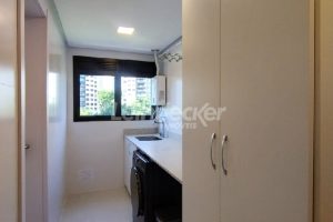 Apartamento para alugar com 154m², 3 dormitórios, 2 vagas no bairro Três Figueiras em Porto Alegre - Foto 45