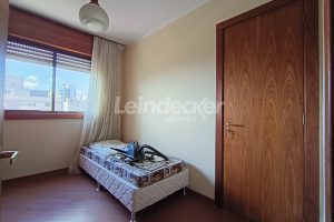 Apartamento para alugar com 72m², 2 dormitórios, 2 vagas no bairro Higienópolis em Porto Alegre - Foto 9