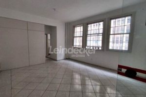 Sala para alugar com 60m² no bairro Centro em Porto Alegre - Foto 3