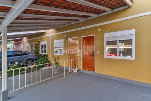 Casa para alugar com 103m², 2 dormitórios, 1 vaga no bairro Camaqua em Porto Alegre - Foto 46