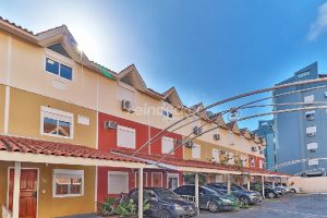 Casa para alugar com 103m², 2 dormitórios, 1 vaga no bairro Camaqua em Porto Alegre - Foto 48