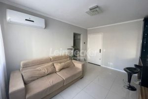 Apartamento para alugar com 44m², 1 dormitório, 1 vaga no bairro Centro em Porto Alegre - Foto 2