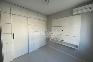 Apartamento para alugar com 44m², 1 dormitório, 1 vaga no bairro Centro em Porto Alegre - Foto 10