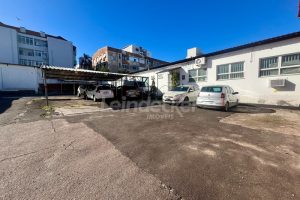 Terreno para alugar com 800m², 32 vagas no bairro Rio Branco em Porto Alegre - Foto 6