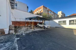 Terreno para alugar com 800m², 32 vagas no bairro Rio Branco em Porto Alegre - Foto 9