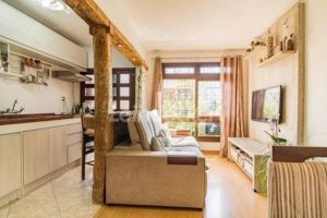 Apartamento para alugar com 58m², 2 dormitórios, 1 vaga no bairro Medianeira em Porto Alegre - Foto 2