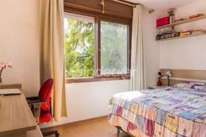 Apartamento para alugar com 58m², 2 dormitórios, 1 vaga no bairro Medianeira em Porto Alegre - Foto 7