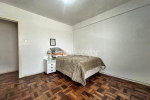 Apartamento para alugar com 106m², 4 dormitórios no bairro Menino Deus em Porto Alegre - Foto 4