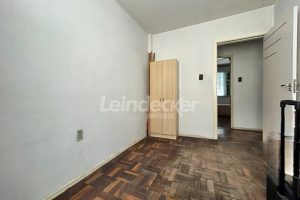 Apartamento para alugar com 106m², 4 dormitórios no bairro Menino Deus em Porto Alegre - Foto 12