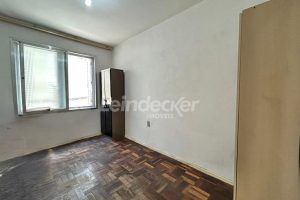 Apartamento para alugar com 106m², 4 dormitórios no bairro Menino Deus em Porto Alegre - Foto 13