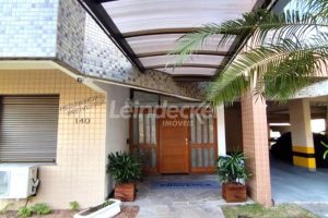 Apartamento para alugar com 90m², 3 dormitórios, 1 vaga no bairro Passo d'Areia em Porto Alegre - Foto 27