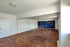 Sala para alugar com 65m² no bairro Centro em Porto Alegre - Foto 2