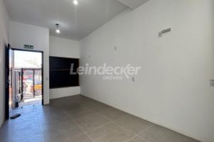 Casa para alugar com 120m², 2 dormitórios, 1 vaga no bairro Santana em Porto Alegre - Foto 3