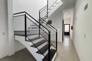 Casa para alugar com 120m², 2 dormitórios, 1 vaga no bairro Santana em Porto Alegre - Foto 4