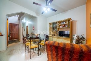 Casa para alugar com 200m², 3 dormitórios, 3 vagas no bairro Auxiliadora em Porto Alegre - Foto 6