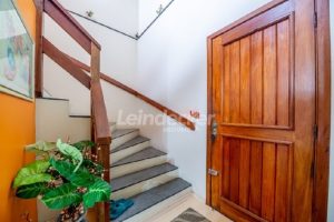 Casa para alugar com 200m², 3 dormitórios, 3 vagas no bairro Auxiliadora em Porto Alegre - Foto 14