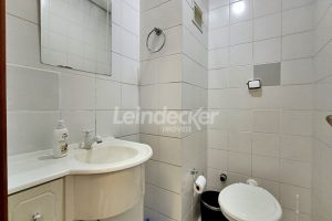 Sala para alugar com 39m², 1 vaga no bairro Três Figueiras em Porto Alegre - Foto 3
