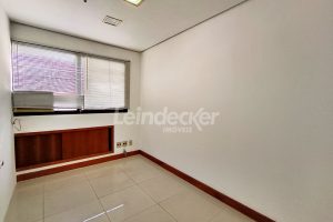 Sala para alugar com 39m², 1 vaga no bairro Três Figueiras em Porto Alegre - Foto 7