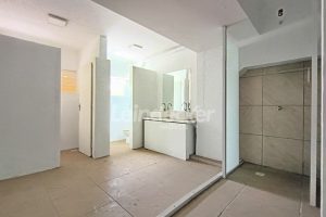 Loja para alugar com 430m², 1 vaga no bairro Floresta em Porto Alegre - Foto 10