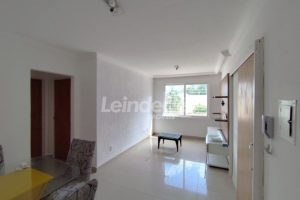 Apartamento para alugar com 47m², 2 dormitórios, 1 vaga no bairro Cavalhada em Porto Alegre - Foto 3