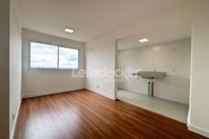 Apartamento para alugar com 60m², 2 dormitórios, 1 vaga no bairro Jardim Itu em Porto Alegre - Foto 1