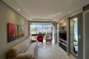 Apartamento para alugar com 87m², 3 dormitórios, 2 vagas no bairro Floresta em Porto Alegre - Foto 2