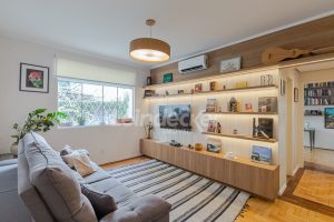 Apartamento para alugar com 77m², 2 dormitórios no bairro Rio Branco em Porto Alegre - Foto 1