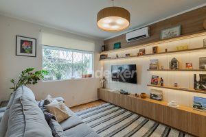 Apartamento para alugar com 77m², 2 dormitórios no bairro Rio Branco em Porto Alegre - Foto 2