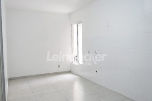 Apartamento para alugar com 100m², 3 dormitórios, 1 vaga no bairro Santa Tereza em Porto Alegre - Foto 4