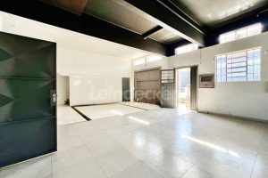 Loja para alugar com 170m² no bairro Navegantes em Porto Alegre - Foto 4