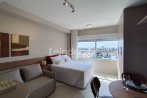 Loft para alugar com 25m², 1 dormitório, 1 vaga no bairro Passo d'Areia em Porto Alegre - Foto 4