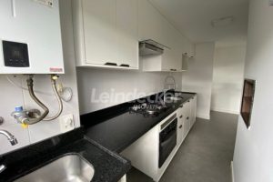Apartamento para alugar com 55m², 3 dormitórios, 1 vaga no bairro Jardim Carvalho em Porto Alegre - Foto 4