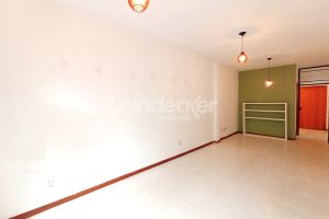 Sala para alugar com 40m² no bairro Petrópolis em Porto Alegre - Foto 2