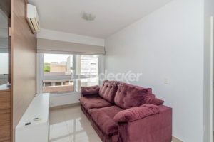 Apartamento para alugar com 50m², 2 dormitórios, 1 vaga no bairro Jardim Itu Sabará em Porto Alegre - Foto 2