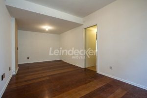 Apartamento para alugar com 80m², 2 dormitórios no bairro Floresta em Porto Alegre - Foto 3