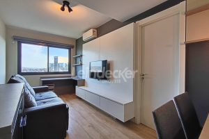 Apartamento para alugar com 45m², 1 dormitório, 1 vaga no bairro Petrópolis em Porto Alegre - Foto 2