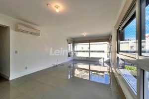 Apartamento para alugar com 118m², 3 dormitórios, 2 vagas no bairro Bela Vista em Porto Alegre - Foto 3