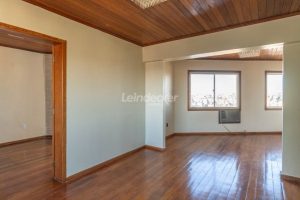 Apartamento para alugar com 63m², 2 dormitórios no bairro Centro em Porto Alegre - Foto 2